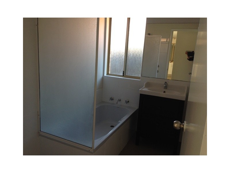 37 Kinbay Entrance, Mindarie WA 6030