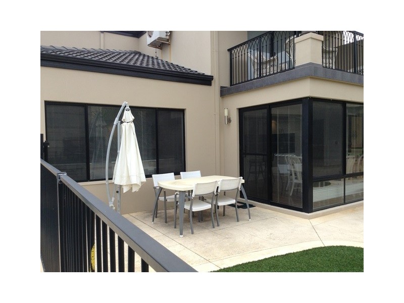 19 Trieste Court, Mindarie WA 6030