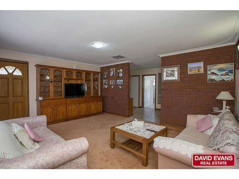 24 Dallas Crescent, Wanneroo WA 6065