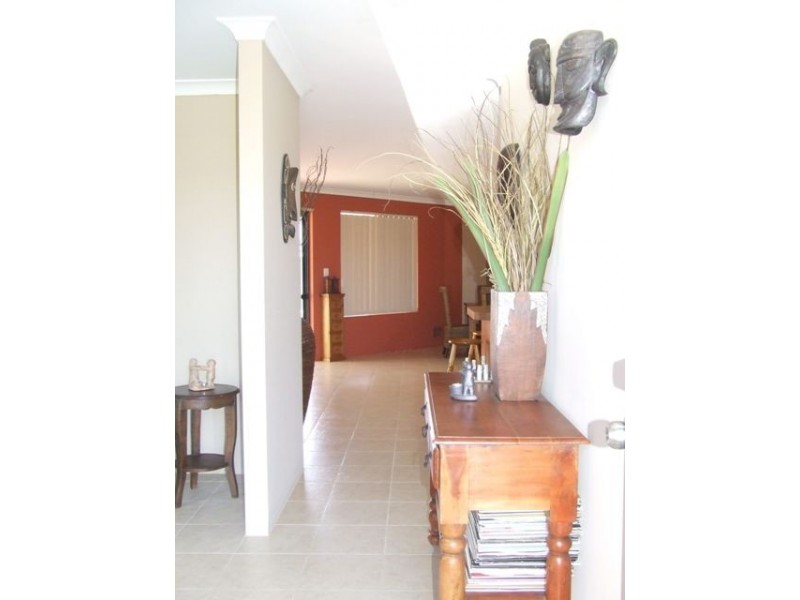 8 Hardwood Turn, Merriwa WA 6030