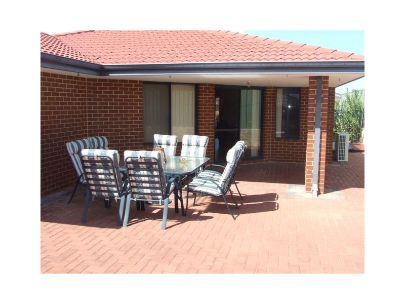 8 Hardwood Turn, Merriwa WA 6030