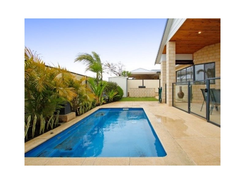 34 Gunnamatta Loop, Clarkson WA 6030