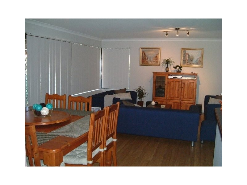 14 Mulgrave Loop, Mindarie WA 6030