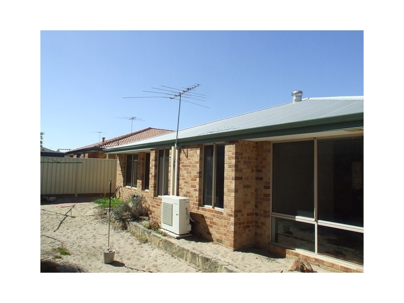 16 Sellar Elbow, Quinns Rocks WA 6030
