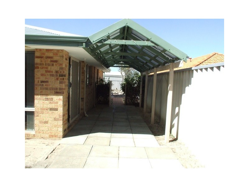 16 Sellar Elbow, Quinns Rocks WA 6030