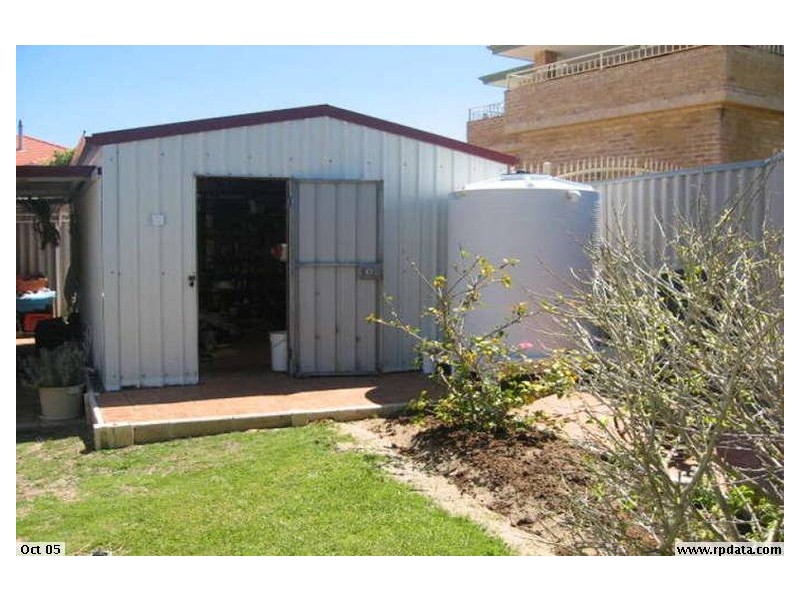 29 Tenggara Ave, Two Rocks WA 6037