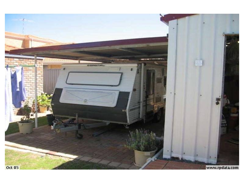 29 Tenggara Ave, Two Rocks WA 6037