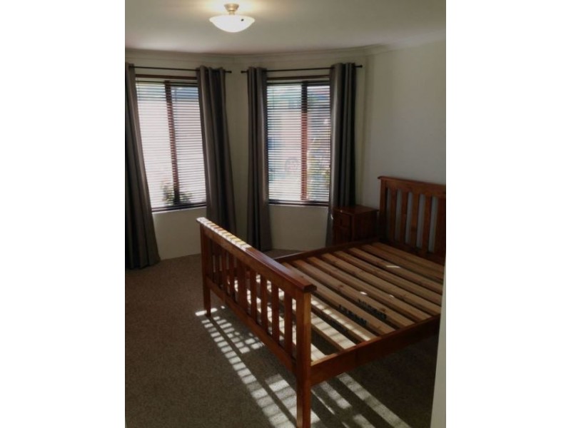 9 Snowdonia Link, Merriwa WA 6030