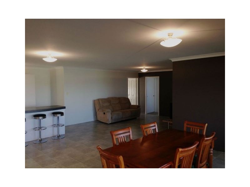 9 Snowdonia Link, Merriwa WA 6030