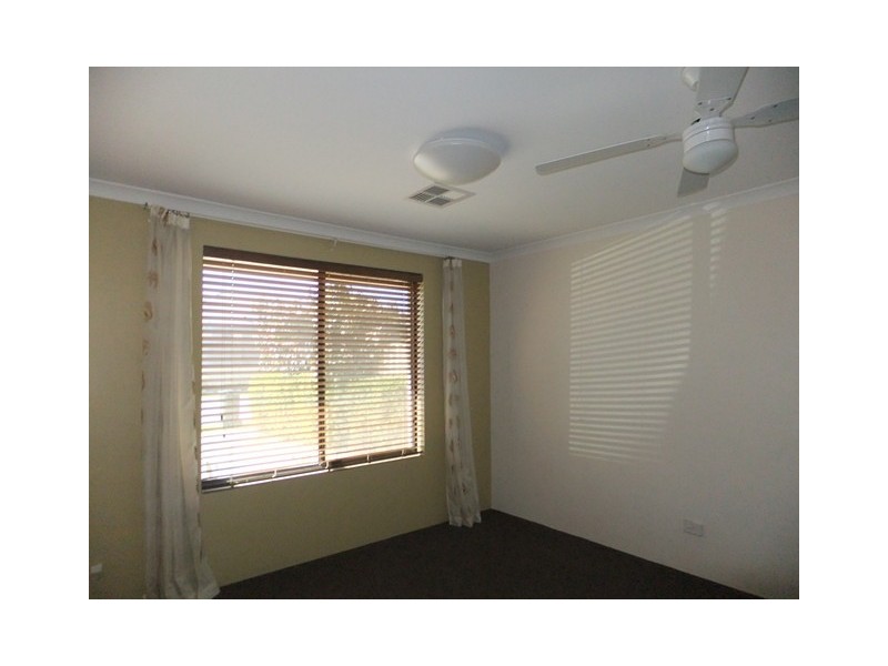 6 Belfast Crescent, Ridgewood WA 6030