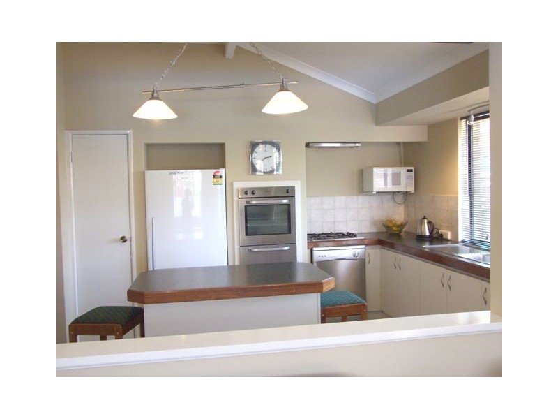 74 Coldstream Circuit, Merriwa WA 6030