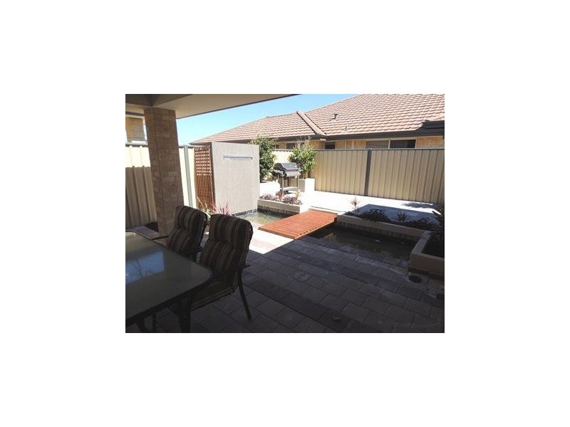 45 Blackwood Meander, Yanchep WA 6035