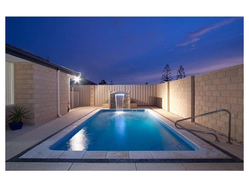 3 Stringray Way, Jindalee WA 6036