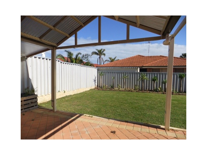 17 St Barnabas, Quinns Rocks WA 6030