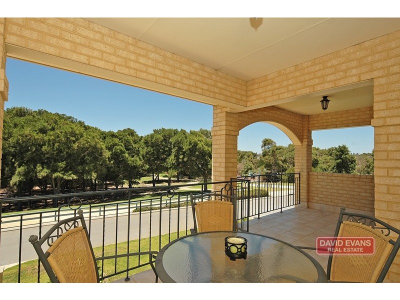 9 Patang Vista, Iluka WA 6028