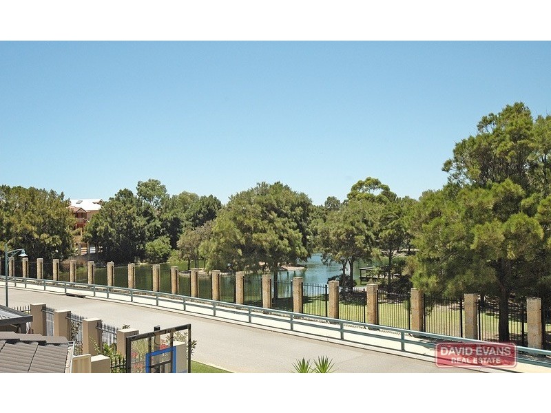 9 Patang Vista, Iluka WA 6028