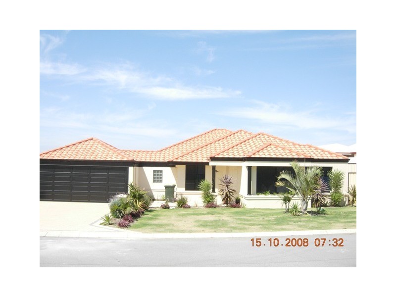 1 Gunnamatta Loop, Clarkson WA 6030