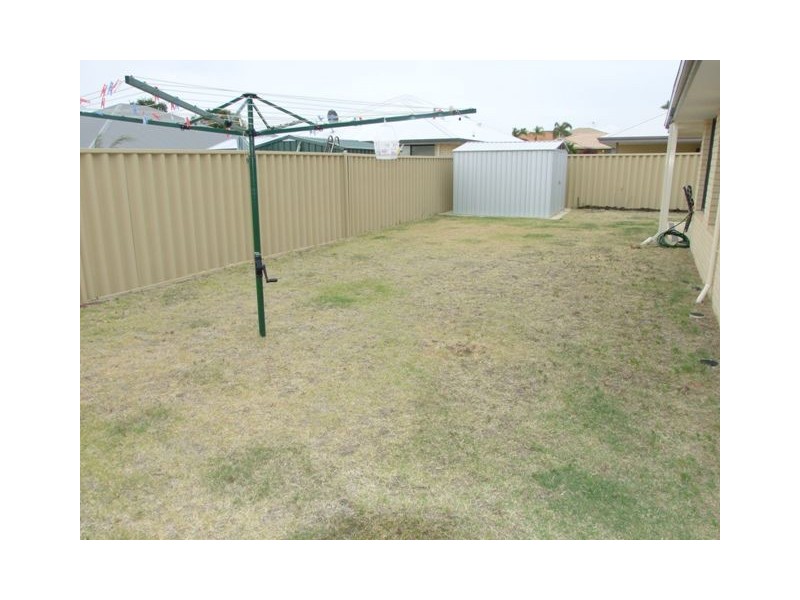 69 Ridgewood Blvd, Ridgewood WA 6030