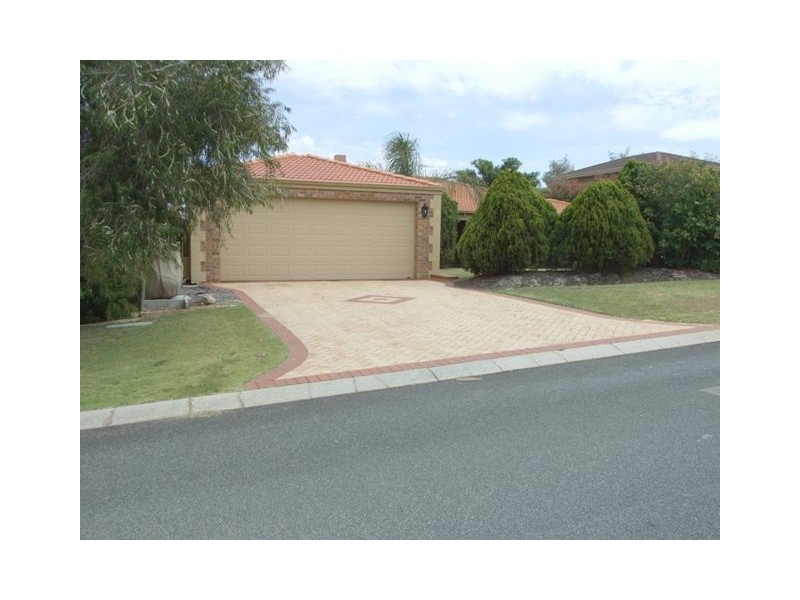 9 Perrona Gardens, Mullaloo WA 6027
