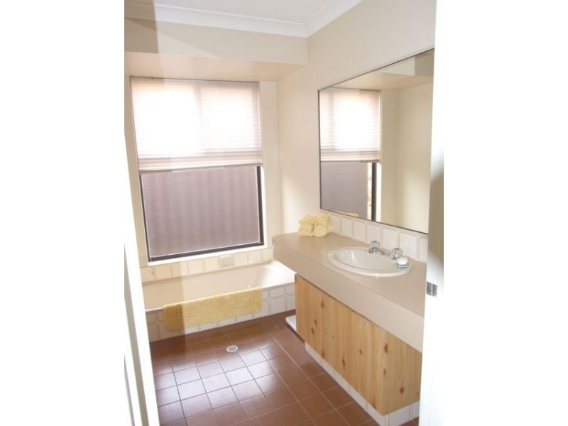 30 Nautilus Way, Kallaroo WA 6025