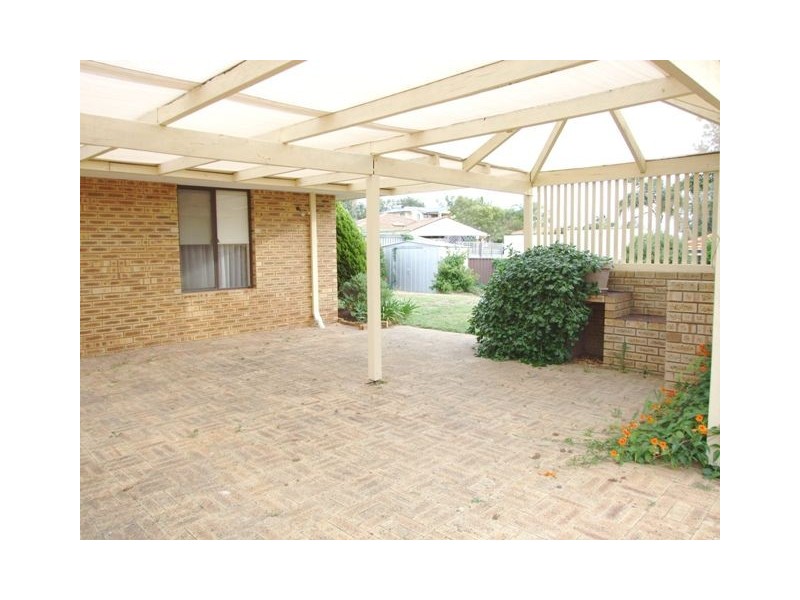 30 Nautilus Way, Kallaroo WA 6025