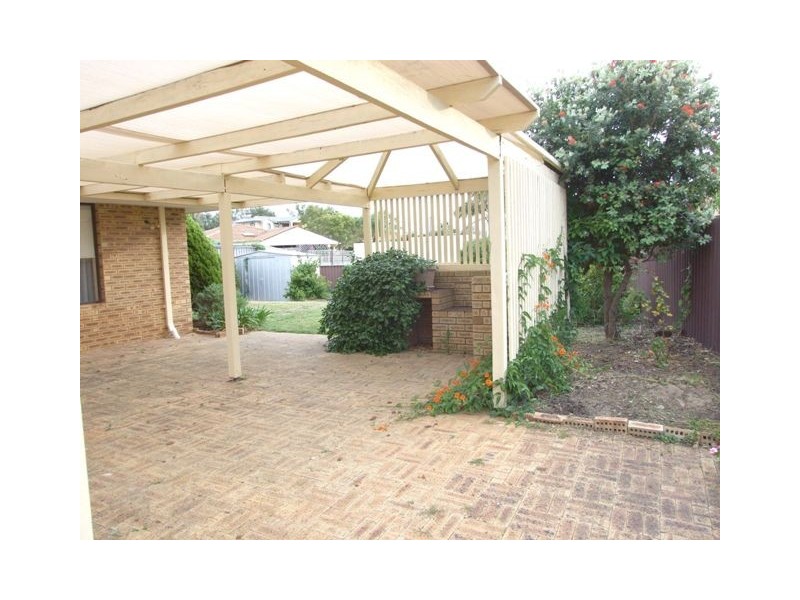 30 Nautilus Way, Kallaroo WA 6025