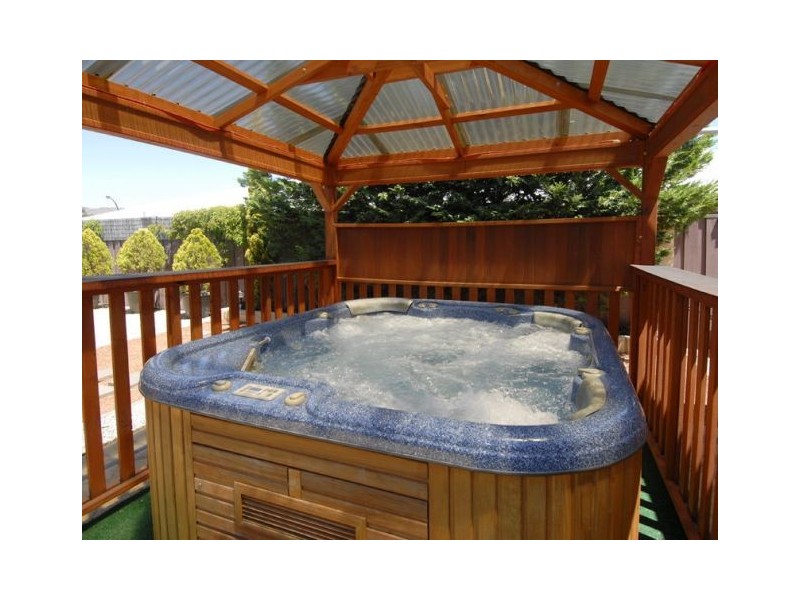 5 Peel Way, Mindarie WA 6030