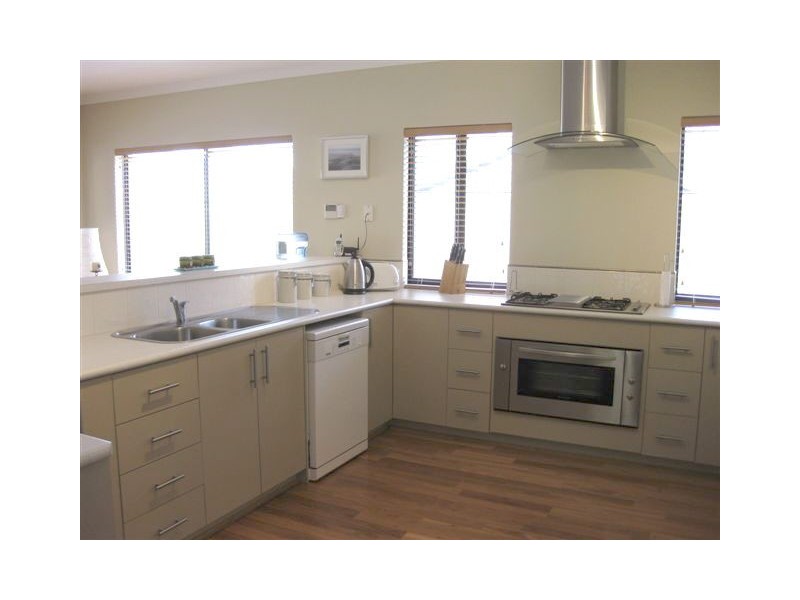 44  Barmouth Loop, Butler WA 6036