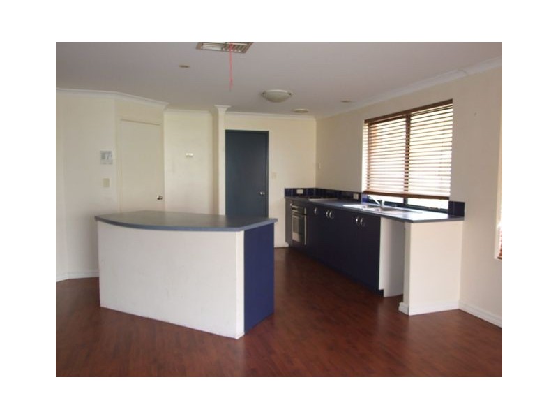 5 Adelong Circuit, Merriwa WA 6030