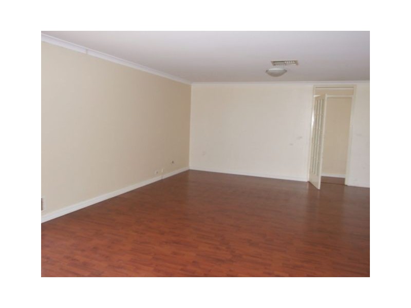 5 Adelong Circuit, Merriwa WA 6030