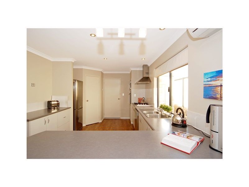 8  Gunnamatta Loop, Clarkson WA 6030