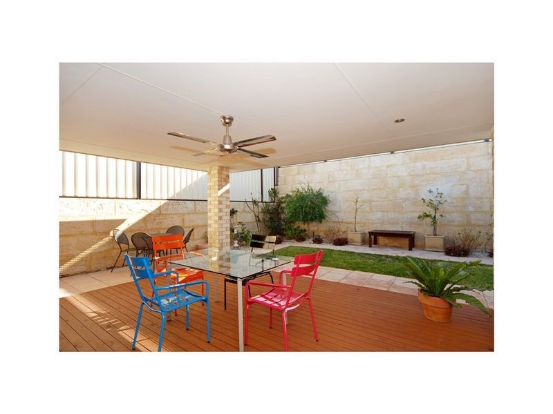 8  Gunnamatta Loop, Clarkson WA 6030