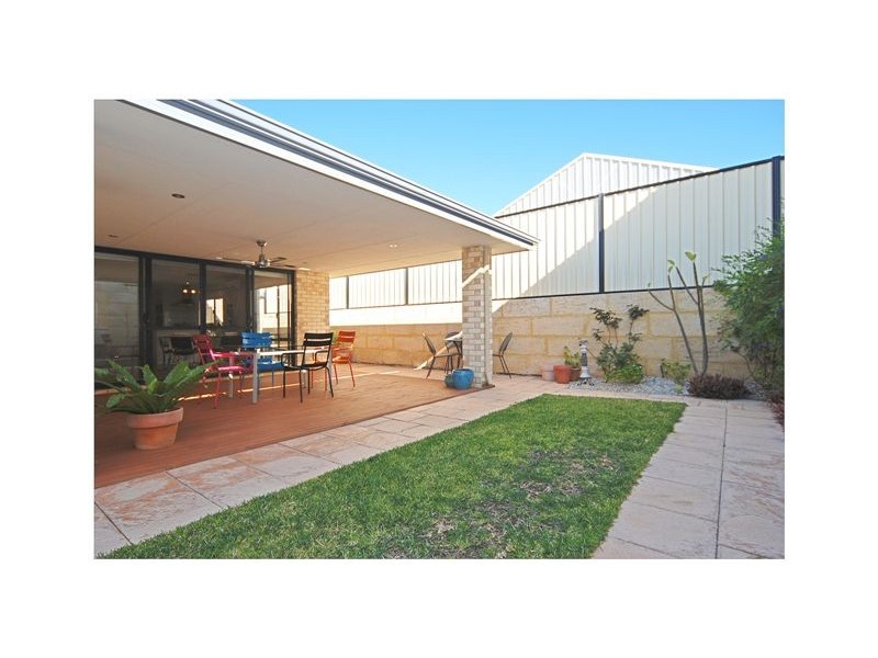 8  Gunnamatta Loop, Clarkson WA 6030