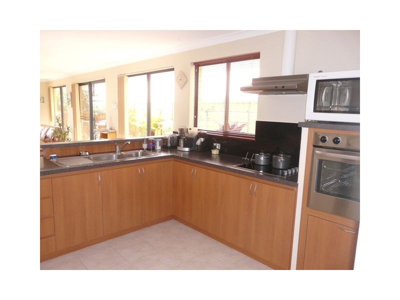 12  Sweep Ridge, Yanchep WA 6035