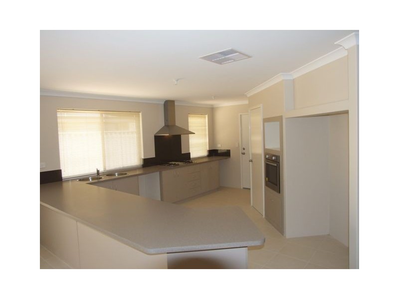 35 Huntly Avenue, Butler WA 6036