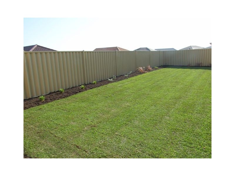 35 Huntly Avenue, Butler WA 6036