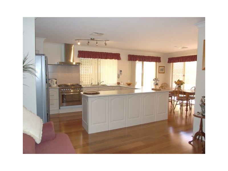 3  Nairana Place, Currambine WA 6028