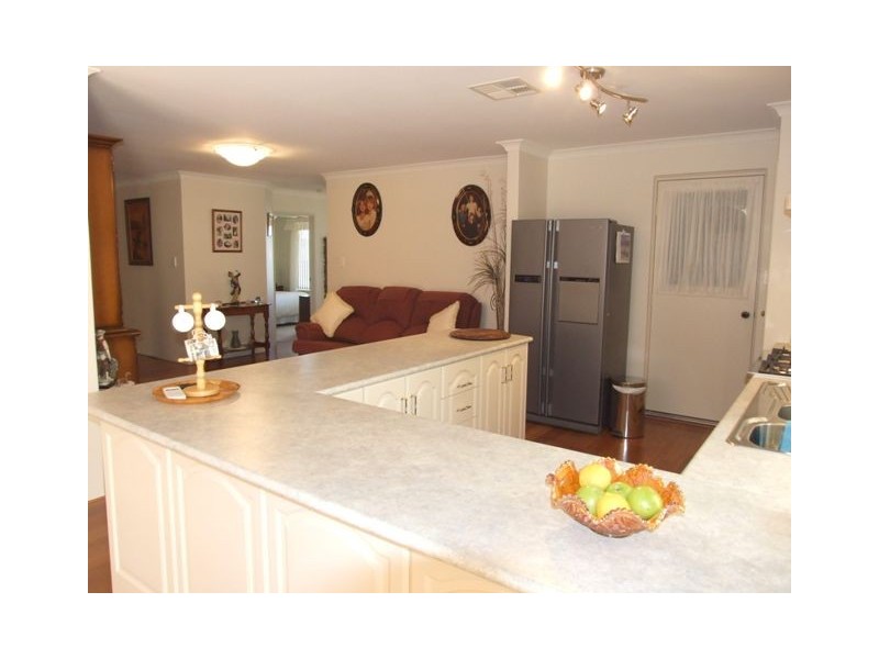 3  Nairana Place, Currambine WA 6028