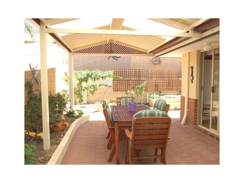 3  Nairana Place, Currambine WA 6028