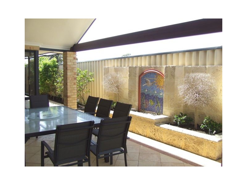 4  Jinkins Way, Madeley WA 6065