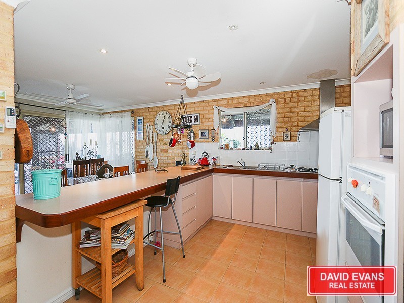 17 Kalix Elbow, Merriwa WA 6030