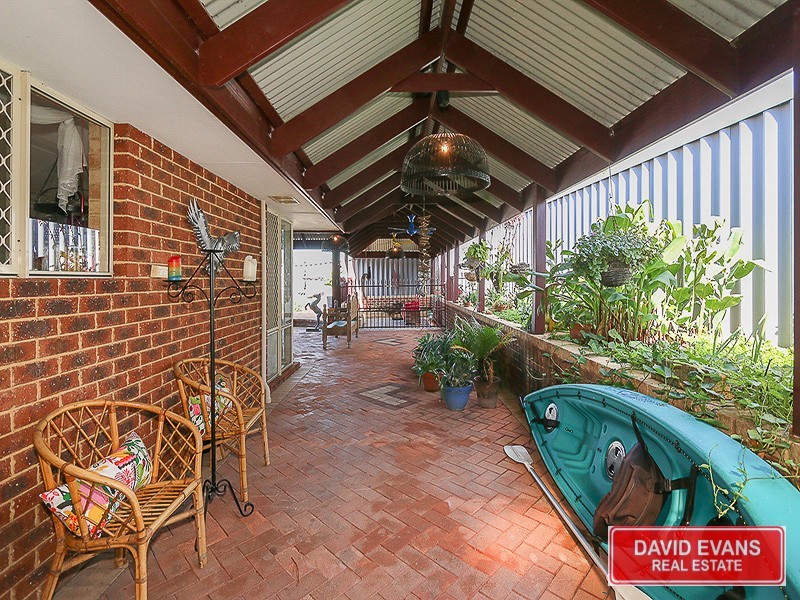 17 Kalix Elbow, Merriwa WA 6030