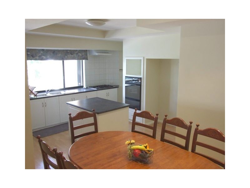 5  Keatons Lane, Iluka WA 6028