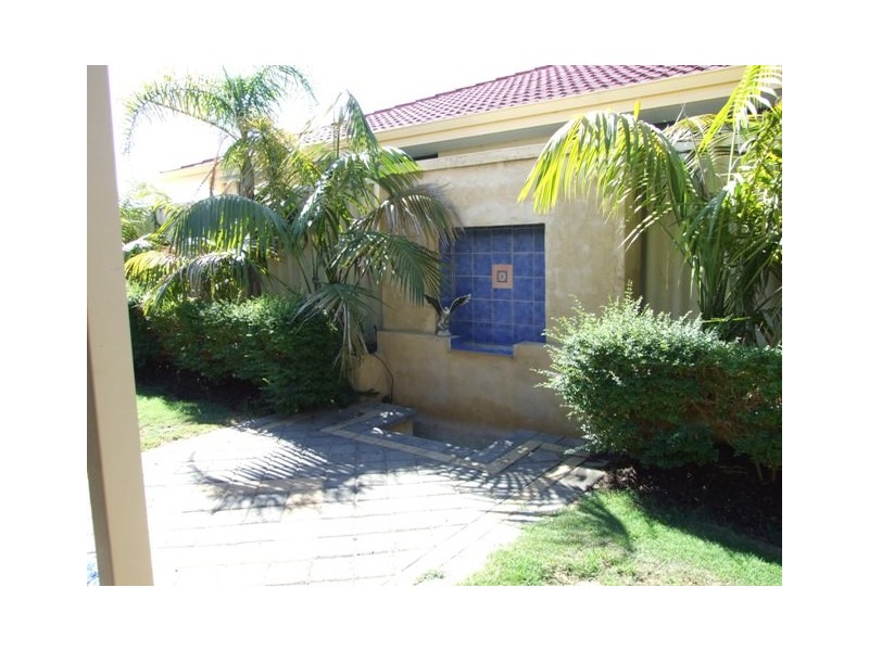 5  Keatons Lane, Iluka WA 6028