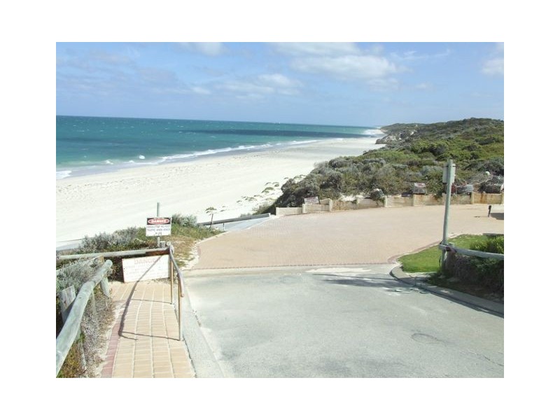 87/1 Williams Way, Seabird WA 6042
