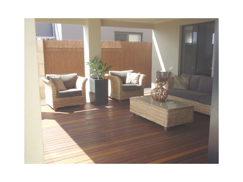 35 Halifax Boulevard, Mindarie WA 6030