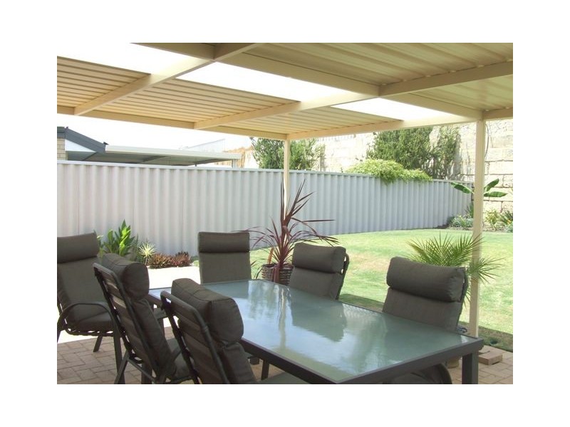 111 St Barnabas Boulevard, Quinns Rocks WA 6030