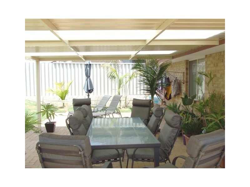 111 St Barnabas Boulevard, Quinns Rocks WA 6030