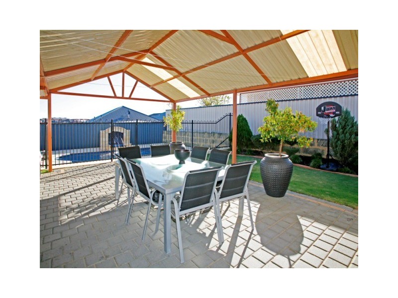 7  Lindeman Heights, Ridgewood WA 6030