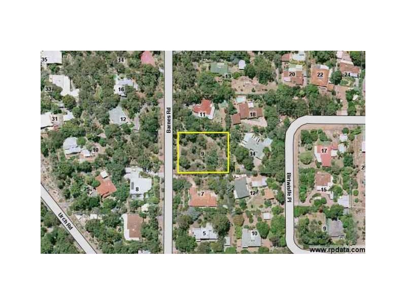 9  Barnes Road, Roleystone WA 6111